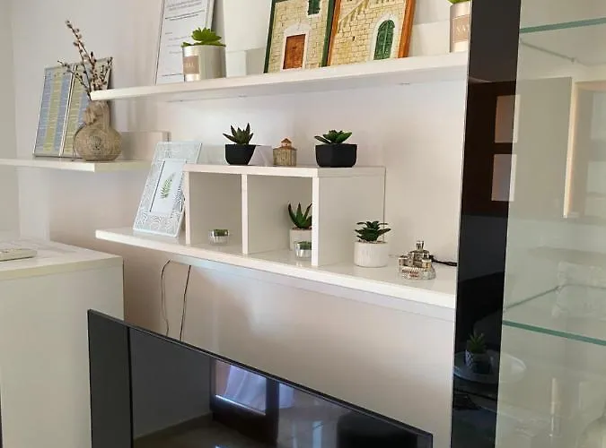 アパート Patricia ザダル