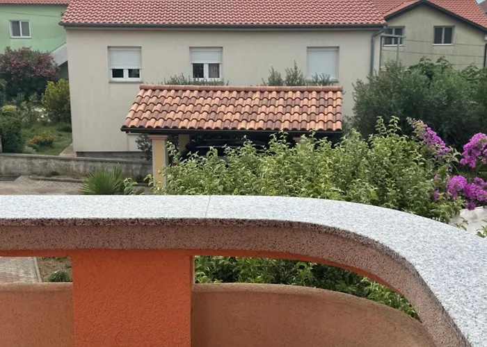 Patricia アパート